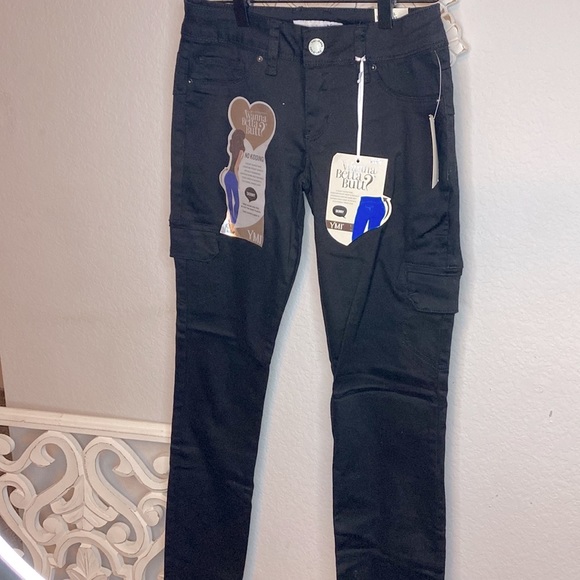 YMI Denim - Ymi wannabettabutt denim skinny jeans with side pockets! BRAND NEW WITH TAGS!
